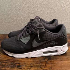 Nike Air Max Men’s Size 12 Shoes